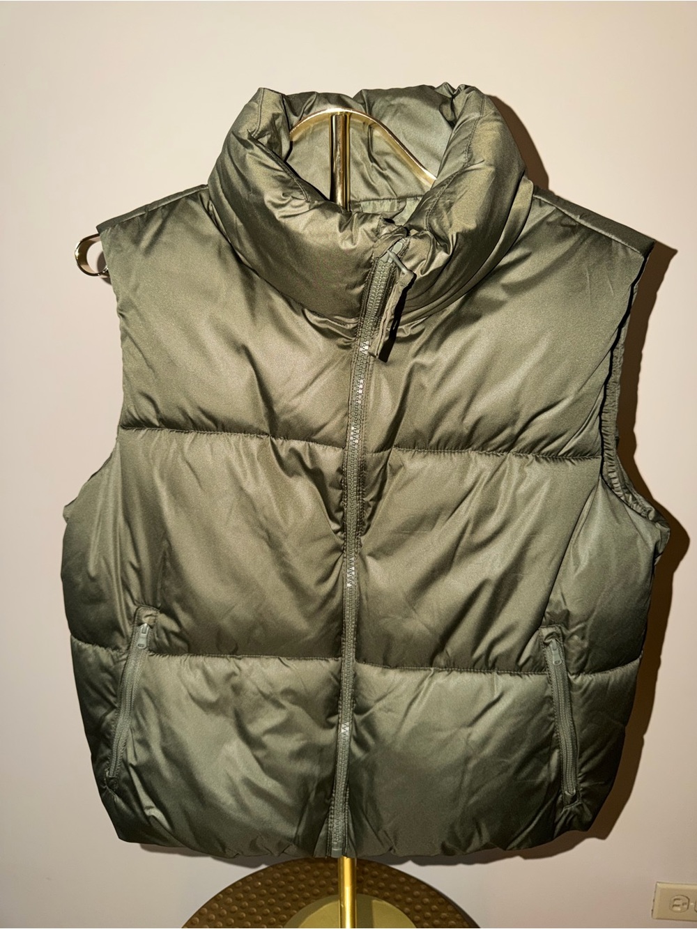 Women's Frosted Olive Green Puffer Vest